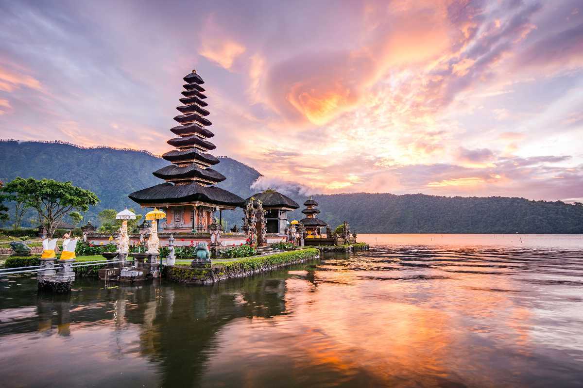 Top 10 Must-Visit Travel Destinations in 2023